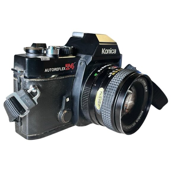 Konica Autoreflex T4 35mm SLR Film Camera w/ Hexanon 50mm F1.7 Lens - Picture 5 of 10